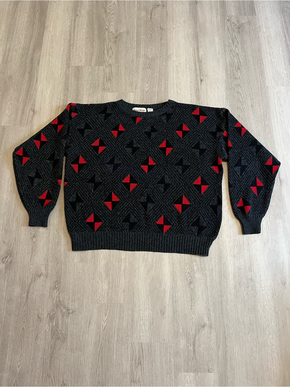 Men's Charcoal Crewneck Sweater with Red Geometric Accents